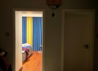 Should You Keep Your Bedroom Door Closed at Night? The Truth May Surprise You.