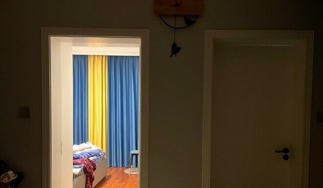 Should You Keep Your Bedroom Door Closed at Night? The Truth May Surprise You.