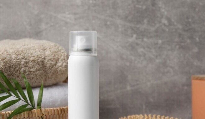 Can Dry Shampoo Replace Your Regular Shampoo? There’s One Time You Absolutely Shouldn’t Use It.