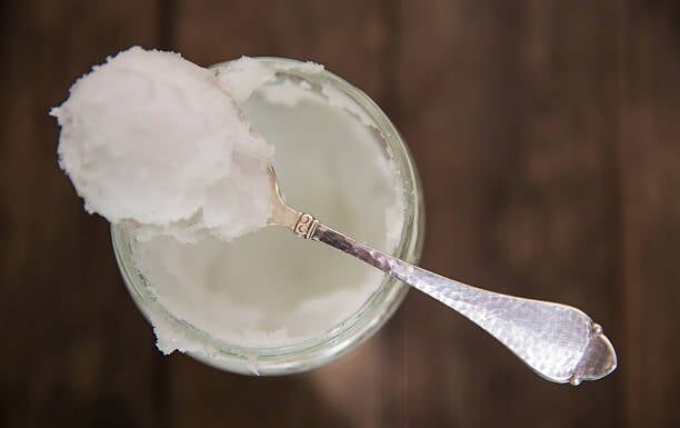 The Ultimate Beauty Benefits of Coconut Oil: A Guide to Reaping the Rewards and Maintaining a Healthy, Glowing Complexion Daily.