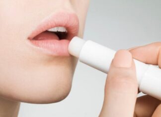 6 Lip-Smacking Tips to Rescue Your Dry, Chapped Lips This Winter