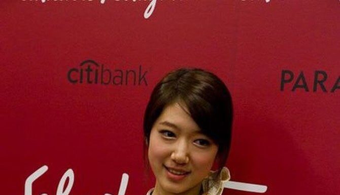 “How Park Shin Hye Lost 10kg and Transformed Her ‘Elephant Legs’ into a Sleek, Slim Silhouette”