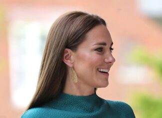 “The Duchess Kate’s ‘Hair Detox’ Method: Secrets to Royal-Worthy Shiny Hair”