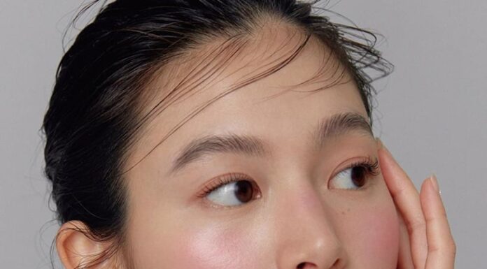 3 Beauty Basics to Remember for Glowing Skin During the Festive Season