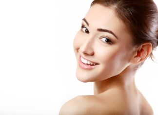 The Ultimate Guide to a Minimalist Skincare Routine: 5 Simple Steps to Glowing Skin