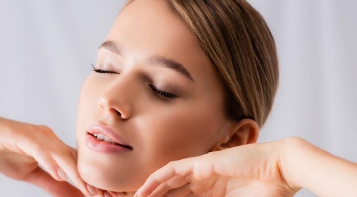 The Ultimate Daily Skin Care Routine for a Glowing, Youthful You