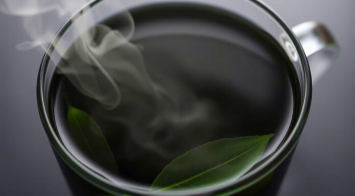 The Two Beverage Types That Are More Damaging to Your Liver Than Alcohol: Are You Consuming These Daily?