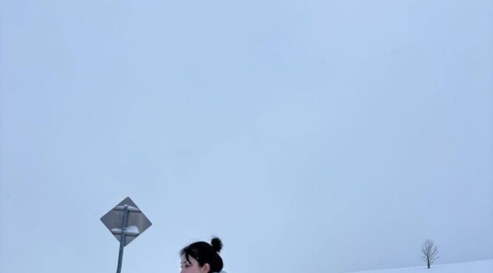 The AI Goddess: Karina Inspires Winter Travel Fashion