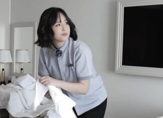 The Beauty Queen’s New Role: “Hotel Server Extraordinaire”?