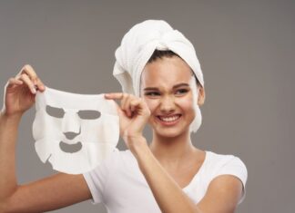 The Ultimate Guide: Unmasking the 4 Common Pitfalls of Skin Care Masking Rituals