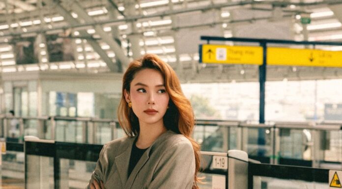 “Outfit Inspiration for Women Over 40: Channeling Minh Hang’s Style”