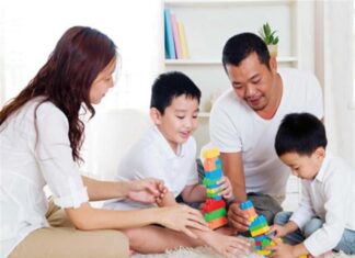 5 Timeless Parenting Lessons Every Mom and Dad Should Know