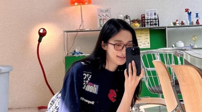 Steal These 5 Styling Tips From Korean It-Girls to Rock Beige Pants With Ultimate Panache