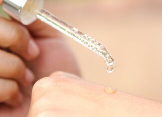 The 4 Essential Serums to Add to Your Skincare Routine in Your 30s for a Youthful, Radiant Glow