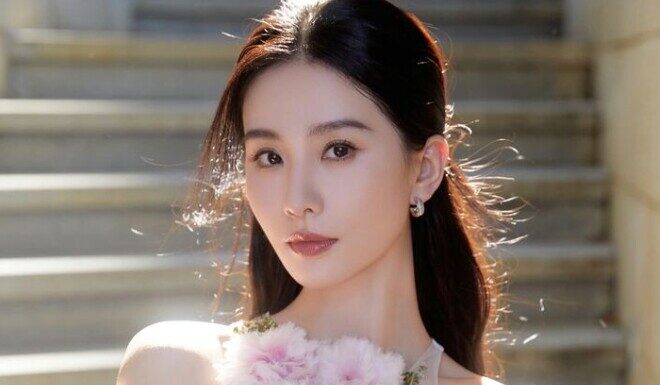 The Ultimate “Weapon” for Reversing Aging: Liu Shi Shi’s Secret to Defying Time without Going under the Knife