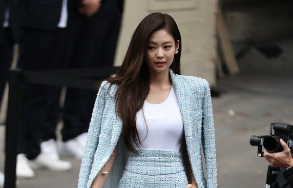 Add These Chic Tweed Pieces to Your Wardrobe for an Instant Confidence Boost This Spring