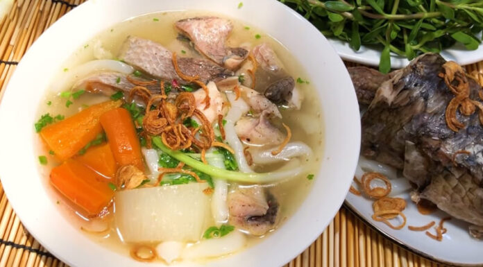 The Secret to a Delicious and Easy-to-Make Snakehead Fish and Bitter Herb Banh Canh That’s Not Fishy-Tasting at Home