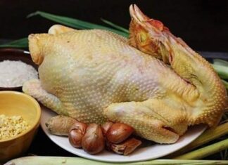 The Perfect Poached Chicken: A Simple Trick for Golden Skin and Tender Meat