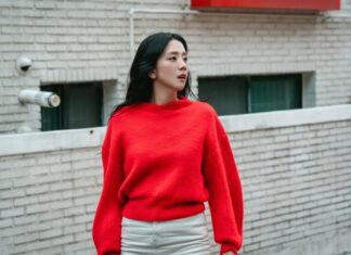 The Dark Chic Style of Jisoo (BLACKPINK) in “Newtopia”