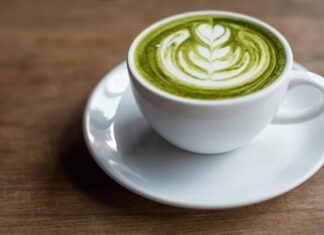 The Ultimate Guide to Matcha Latte: 3 Simple Ways to Prepare Yours