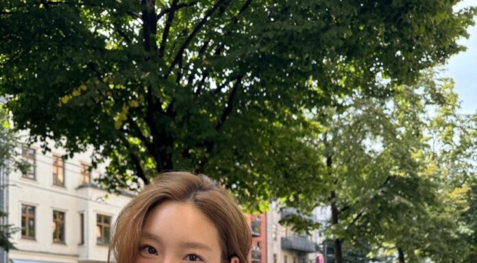 6 Hair Colors That Rejuvenate and Complement the Complexion of Women Over 40