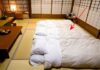 Why Do the Japanese Sleep on the Floor Despite the Cold Winters?