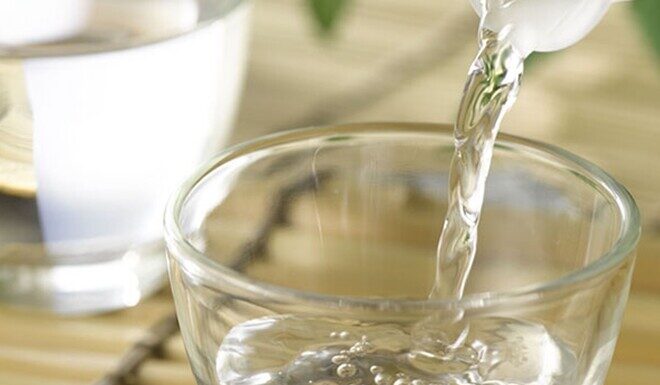 The Smart Way to a Better Night’s Sleep: Uncover the Secret Power of Vinegar.