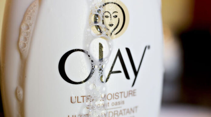 The Ultimate Guide to 9 Olay Moisturizers for Glowing, Healthy Skin