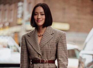 The Ultimate Guide: 4 Ways to Style a Belt with a Blazer for a Fresh New Look