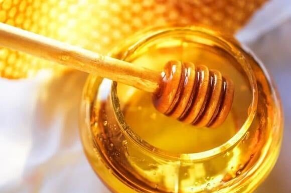 The Ultimate Weight Loss Hack: A Spoonful of Honey at This Time of Day