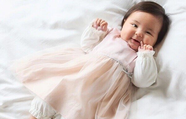 10 Subtle Signs Your Child is Developing Just Fine, According to WHO Guidelines