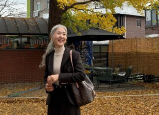 “The Reverse-Aging Diet: A Model’s Guide to Ageless Beauty and Health.”