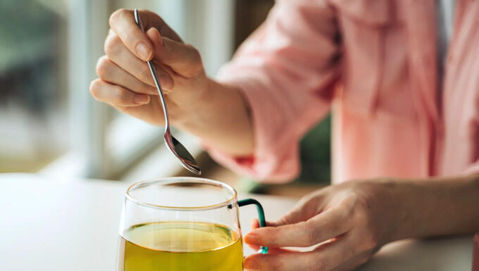 3 Drinks to Reduce Fat Accumulation During the Holiday Season