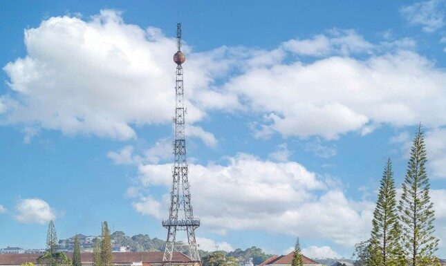 The Purple Phoenix: A Romantic Escape in Dalat that has Youth Captivated