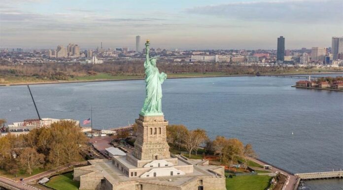 The Seven ‘Knock-off’ Lady Liberties That Grabbed Attention