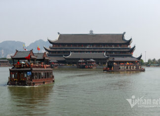 What Northern Province Boasts the World’s Largest Temple Post-Merger?