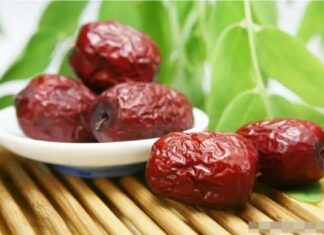 Eat These 3 Red Foods at the Start of Summer to Stay Healthy All Year Long