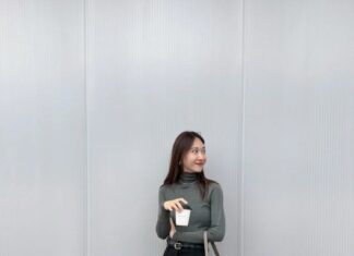 5 Chic Ways to Style a Sweater with Wide-Leg Pants for a Cozy and Stylish Work Week