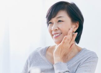 “A Decade-by-Decade Guide to Your Skin’s Needs: Expert Advice for Ageless Radiance”