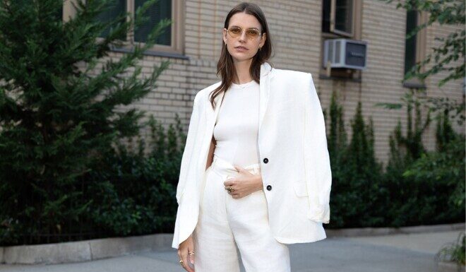 “A Stylish Suit with a Youthful Twist: Embracing Gen Z’s Rule-Breaking Formula”