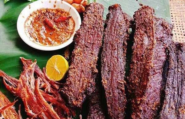 Trampling the Year-End ‘Trend’: Beware the Pitfalls of Weight Gain and Hidden Dangers