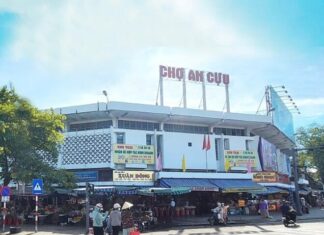 The Oldest Food Markets in Hue: A 180-Year-Old Culinary Paradise.