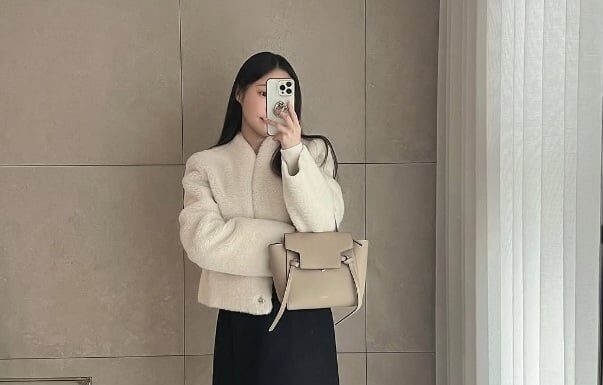 The Must-Have Jacket for Chilly Days: Stay Warm and Chic