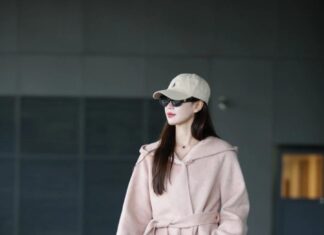 3 Timeless Tips for Choosing a Jacket: A Guide to an Elegant, Polished Look for Women Over 40