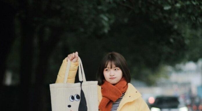 5 Chic Ways to Style a Puffer Jacket: Flattering and Functional