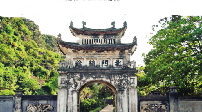 The Enigmatic Tomb of King Dinh Tien Hoang: A Sacred Site in the Ancient Capital of Hoa Lu