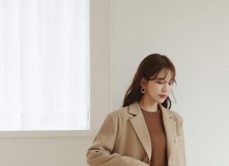 The Ultimate Guide to Choosing Blazers: A Style Savvy Solution for the Vertically Challenged