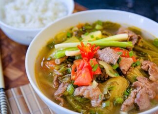 “A Tasty Treat: Hearty Beef Rib and Pickled Cucumber Soup”