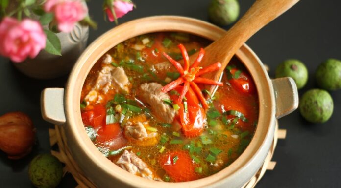 The Perfect Balance of Sour and Sweet: A Memorable Sour Spareribs Soup