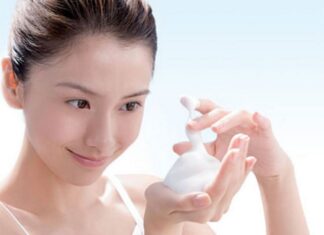 “The Ultimate Skin Saviour: 4 Simple Steps for Unpredictable Weather”